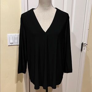 Vince Camuto Black V-Neck Blouse